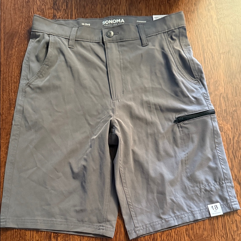 Sonoma Men's Cargo Shorts in Gray
